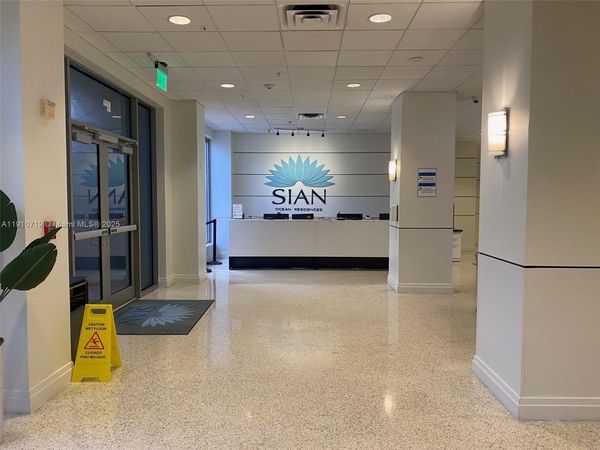 4001 S Ocean Dr, Unit 14F, Hollywood, FL 33019
