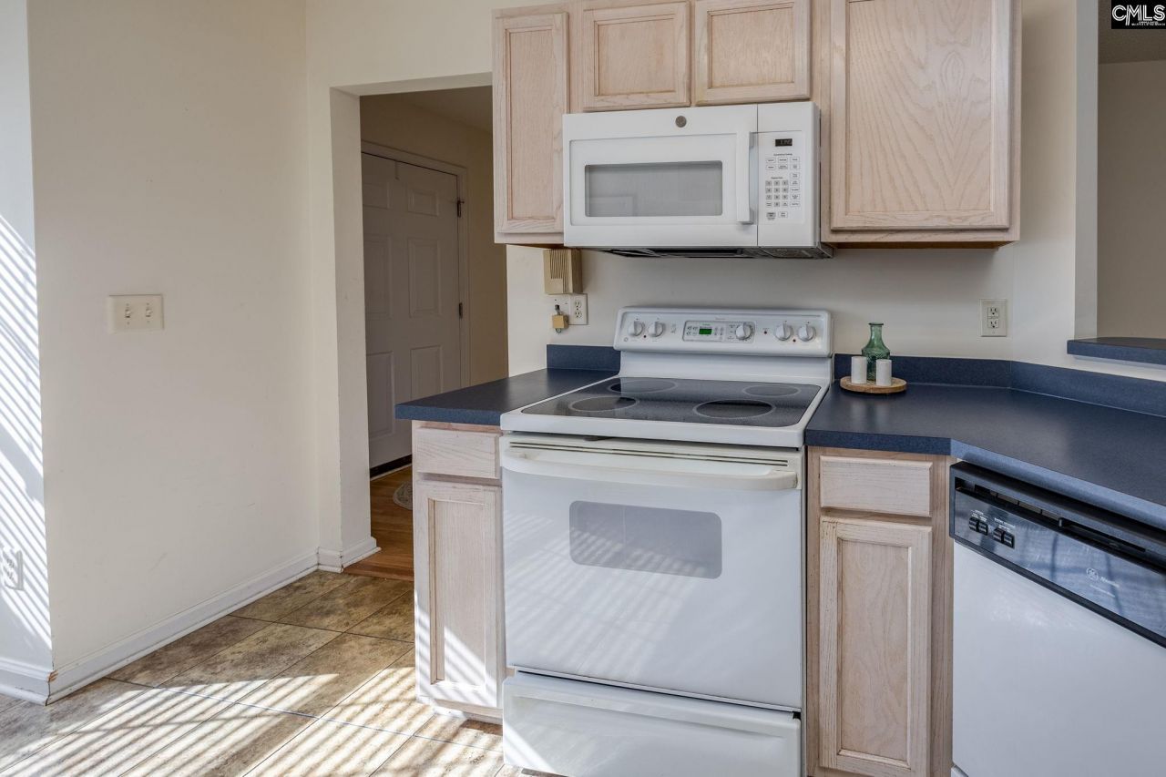 207 Baywood Drive Photo 15