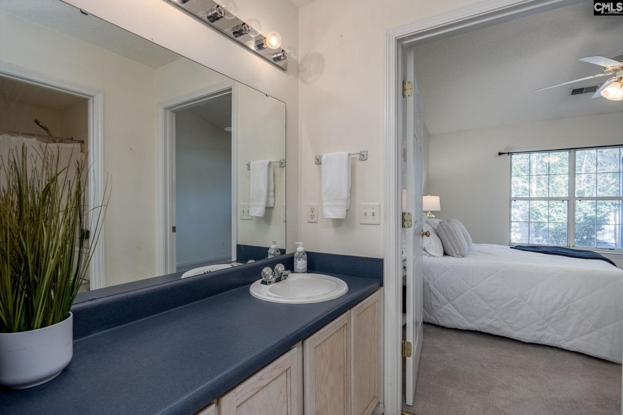 207 Baywood Drive Photo 23