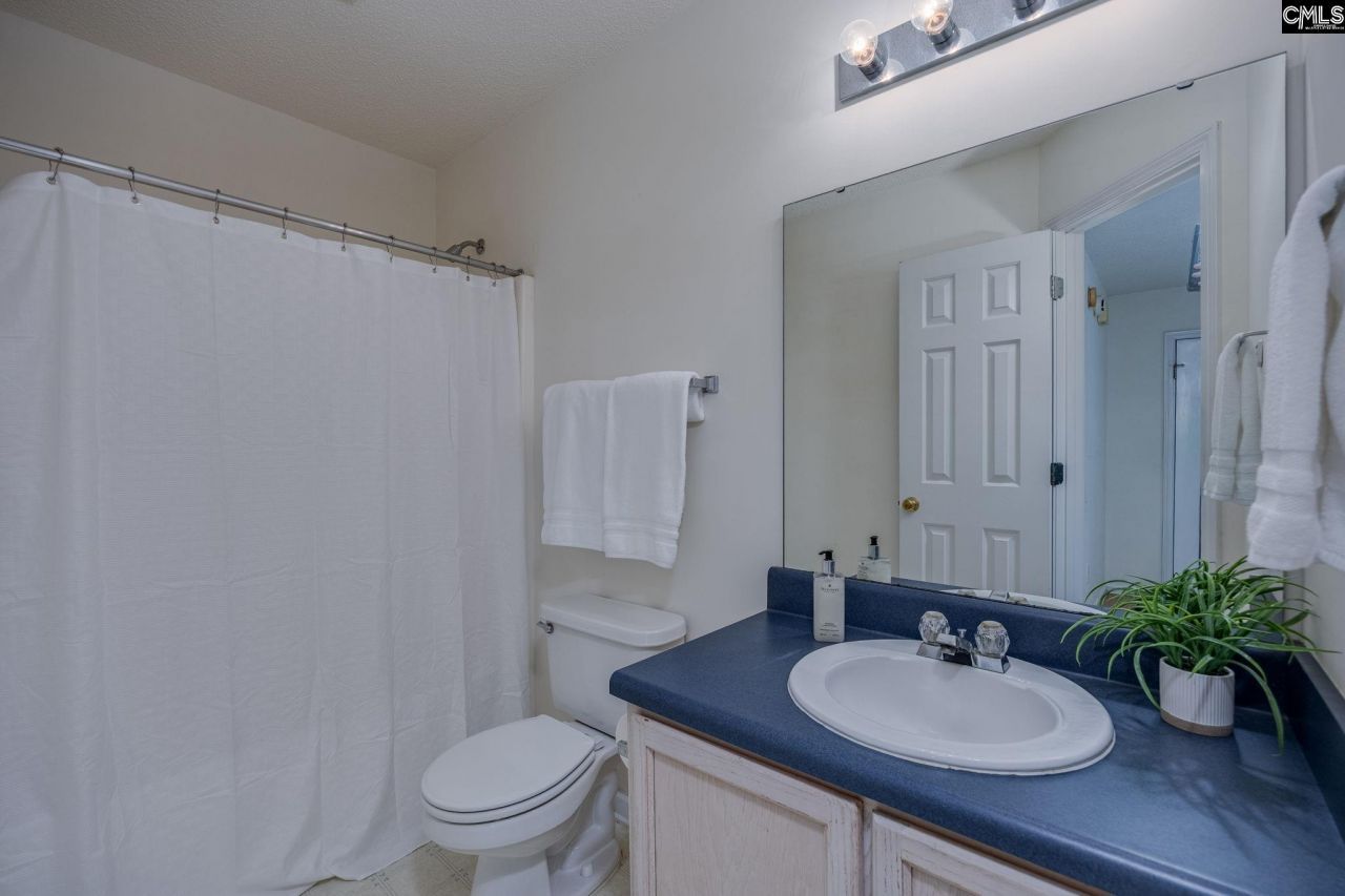 207 Baywood Drive Photo 28