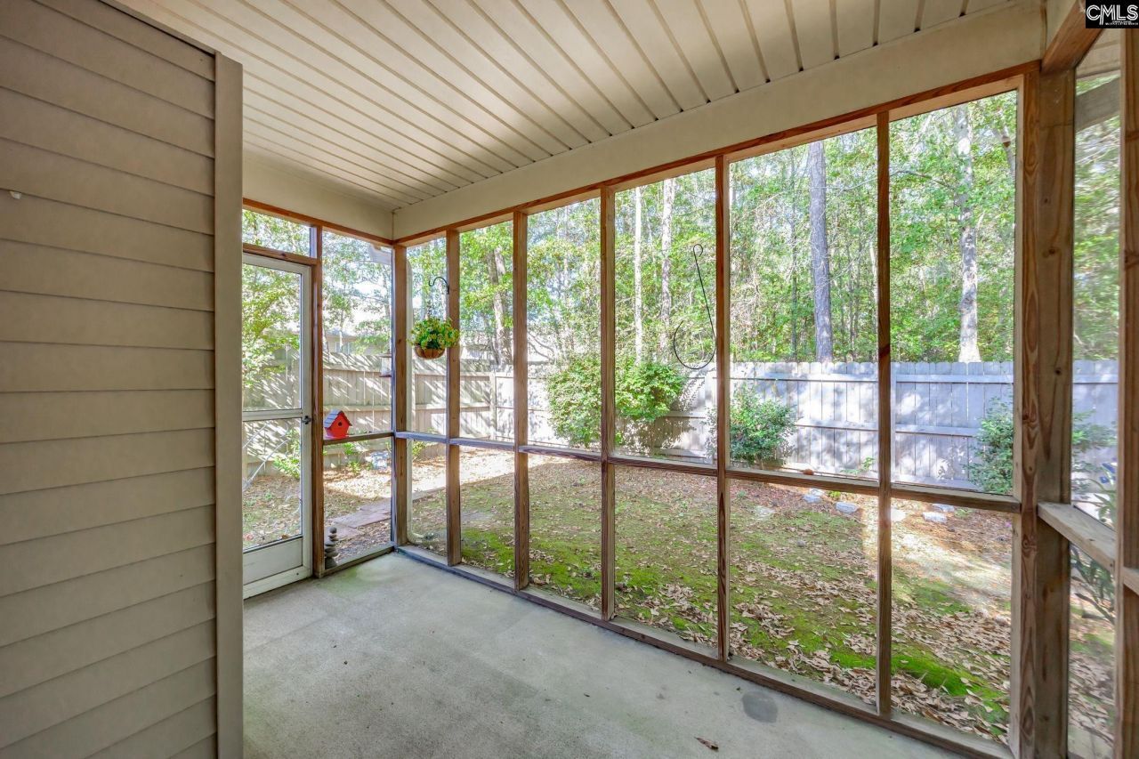 207 Baywood Drive Photo 31