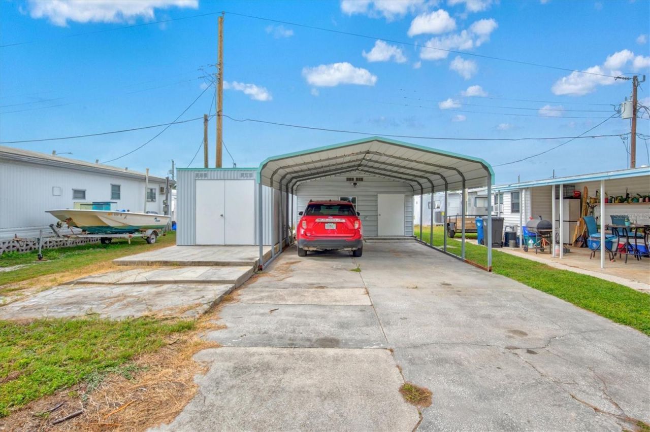 3831 115th Street Court W, Bradenton, FL 34210 Photo