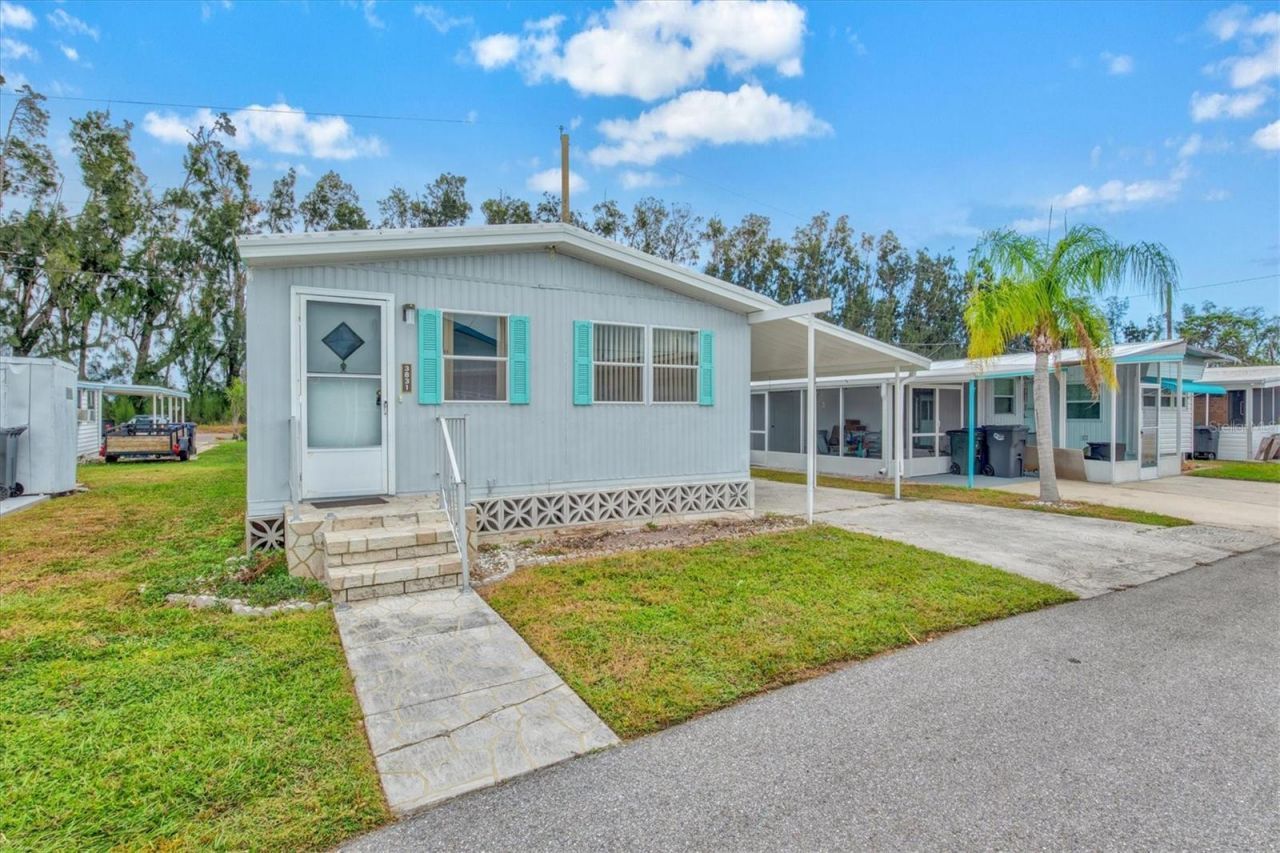 3831 115th Street Court W, Bradenton, FL 34210 Photo