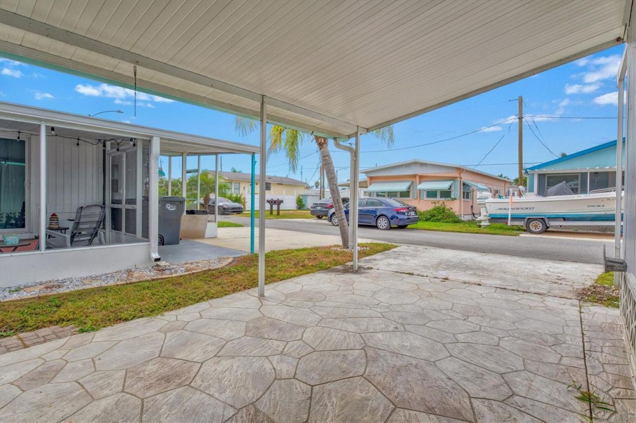 3831 115th Street Court W, Bradenton, FL 34210 Photo