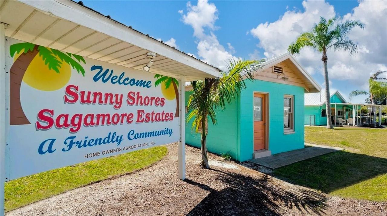 3831 115th Street Court W, Bradenton, FL 34210 Photo