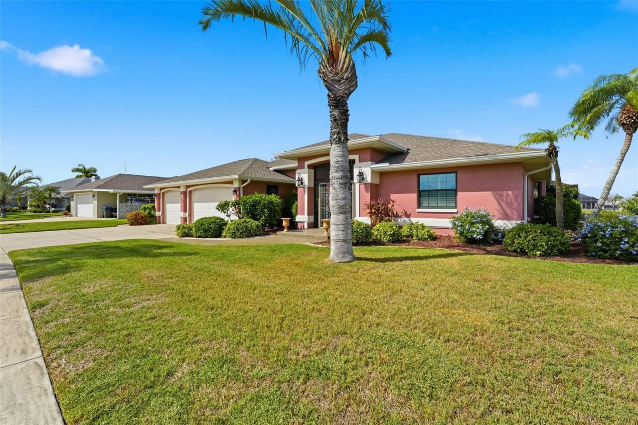 7324 Kenwood Drive, North Port, FL 34287 Photo