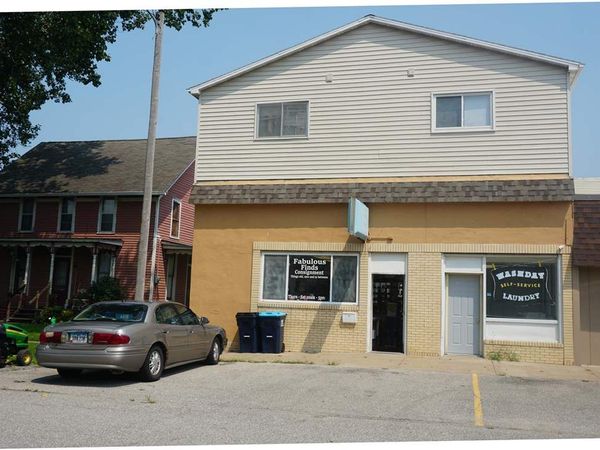 104 W Jayne, Lone Tree, IA 52755