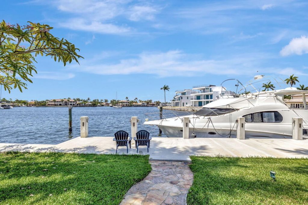 2360 SE 7th Drive, Pompano Beach, FL 33062 Photo