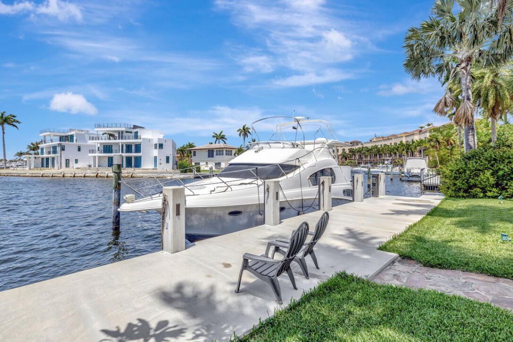 2360 SE 7th Drive, Pompano Beach, FL 33062 Photo