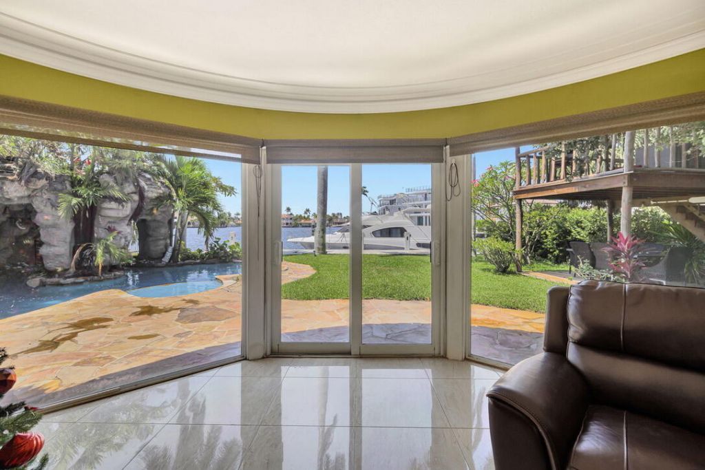 2360 SE 7th Drive, Pompano Beach, FL 33062 Photo