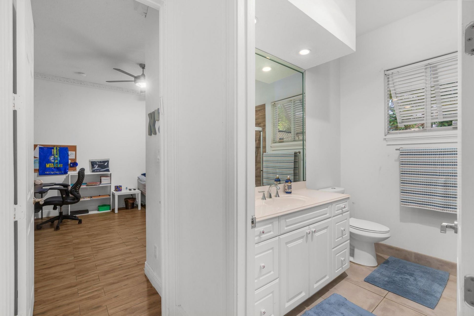 5973 SW 54th Ct, Davie, FL 33314 Photo