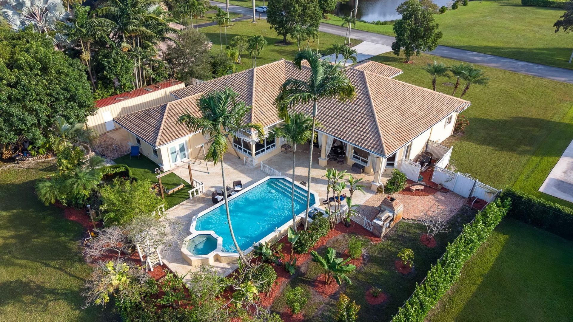 5973 SW 54th Ct, Davie, FL 33314 Photo