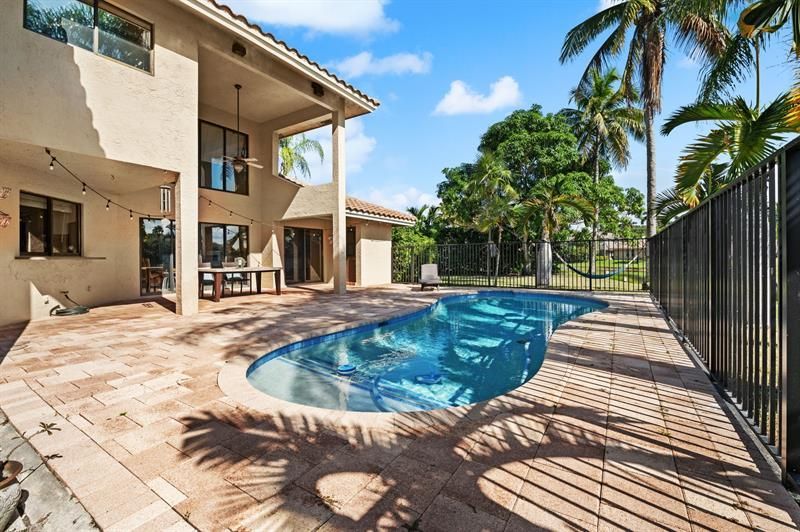 1260 Fairfax Court, Weston, FL 33326 Photo