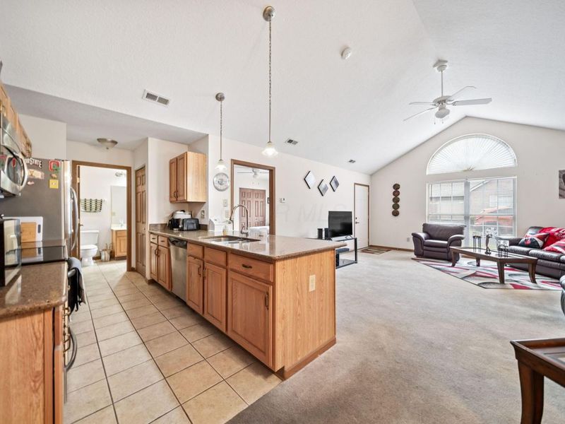 1182 Sanderling Drive, Reynoldsburg, OH 43068 Photo 4