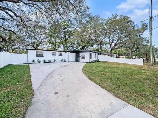 10714 N CENTRAL AVENUE, TAMPA, FL 33612