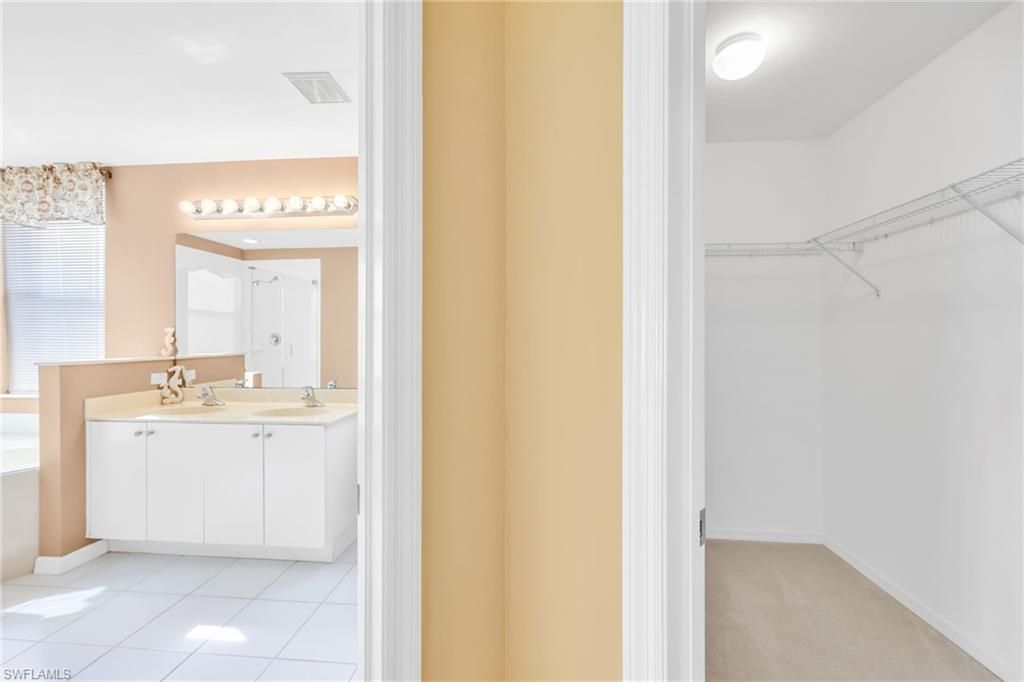 4256 Liron Ave, Unit 104, Fort Myers, FL 33916 Photo