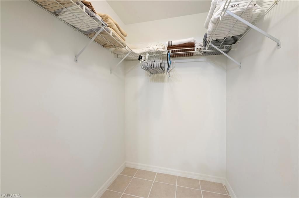 9300 Highland Woods Blvd, Unit 3305, Bonita Springs, FL 34135 Photo