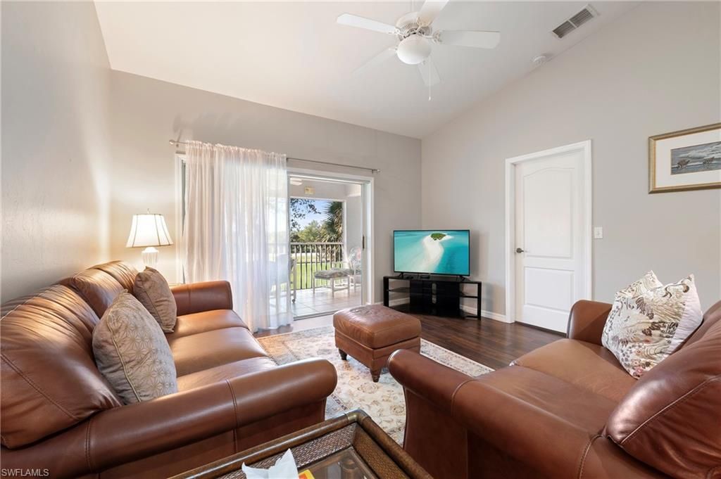 9300 Highland Woods Blvd, Unit 3305, Bonita Springs, FL 34135 Photo
