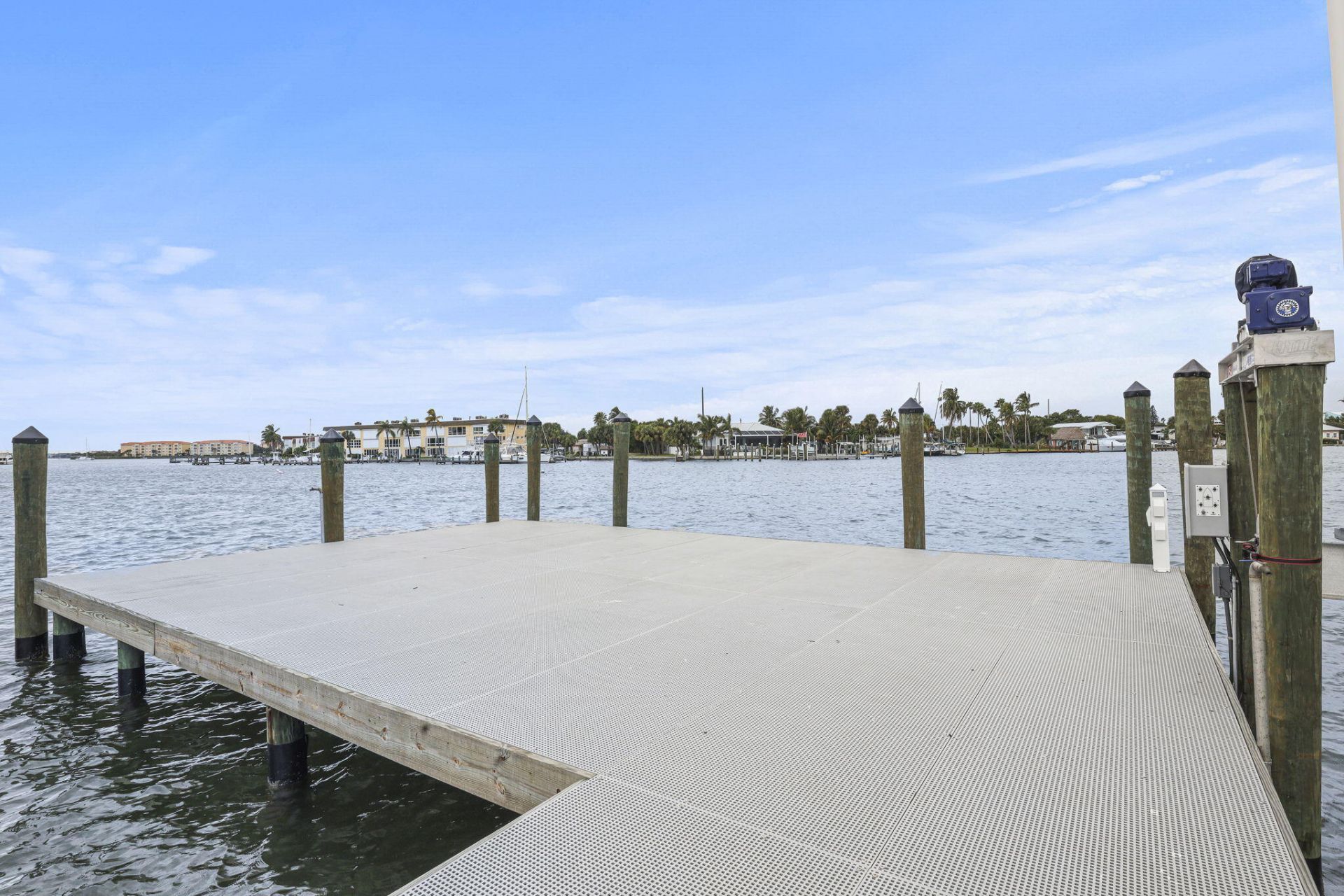 1564 Thumb Point Drive, Fort Pierce, FL 34949 Photo