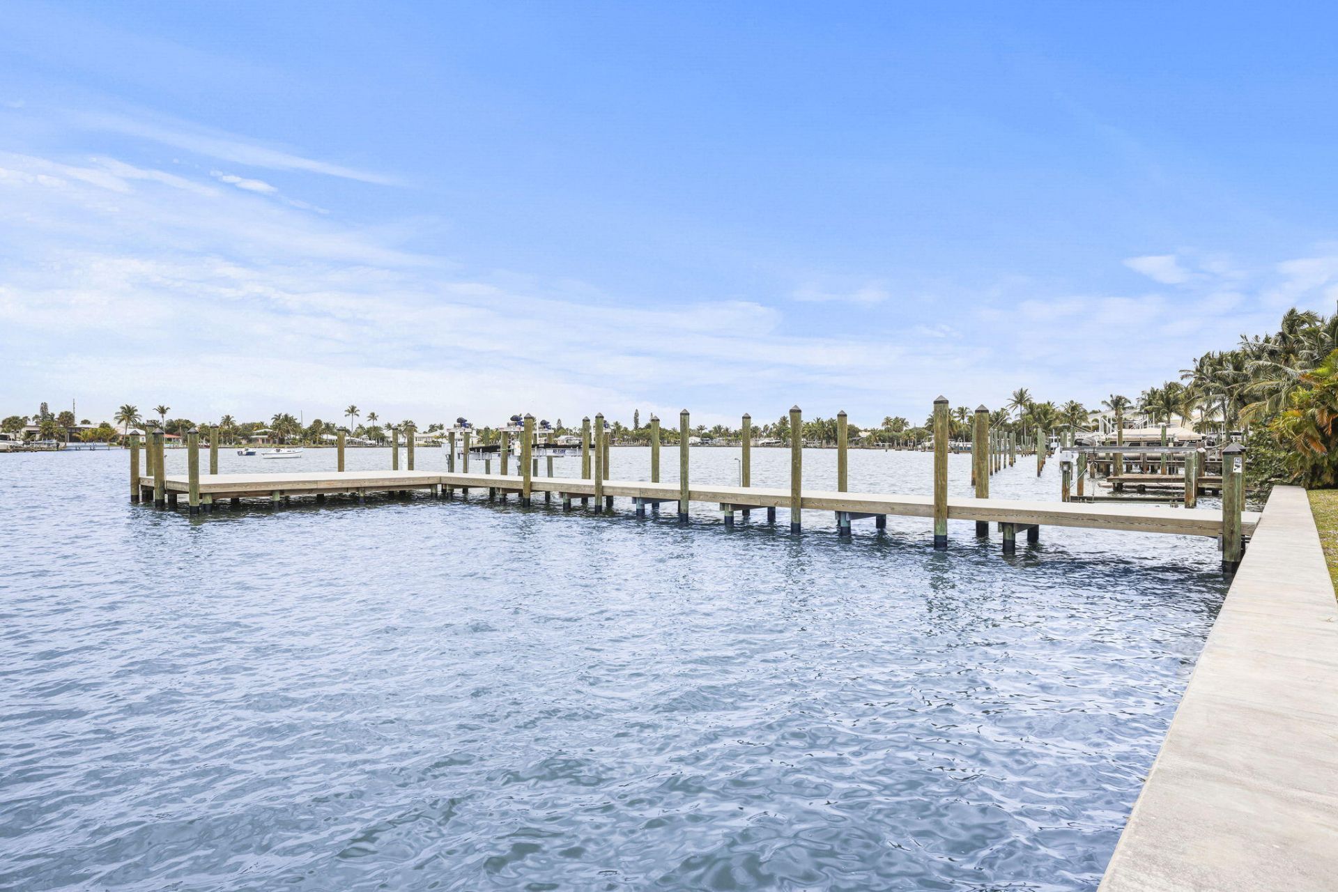 1564 Thumb Point Drive, Fort Pierce, FL 34949 Photo