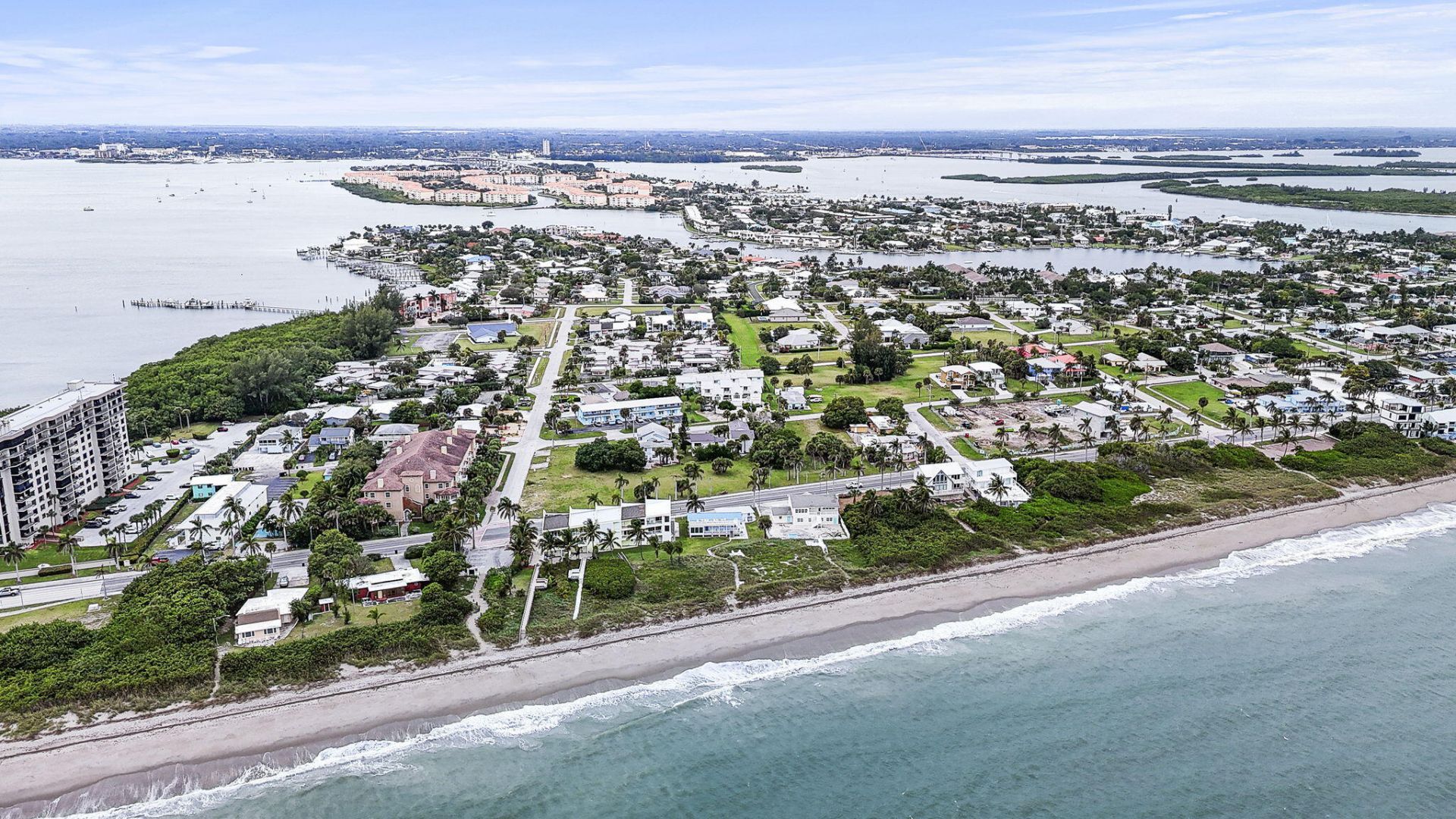 1564 Thumb Point Drive, Fort Pierce, FL 34949 Photo