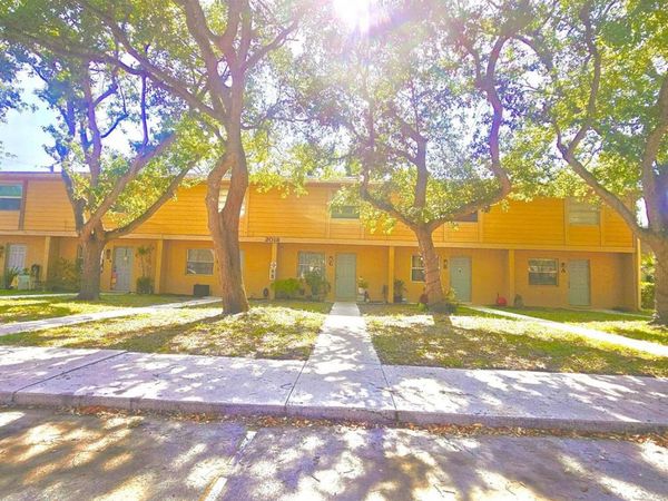 2018 S 10th Street, Unit C, Fort Pierce, FL 34950