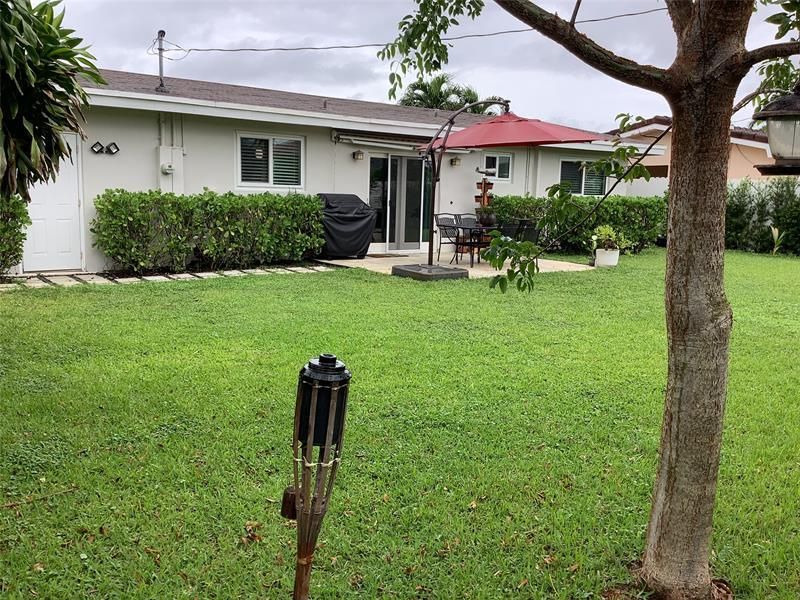 8260 NW 11th Court, Pembroke Pines, FL 33024 Photo