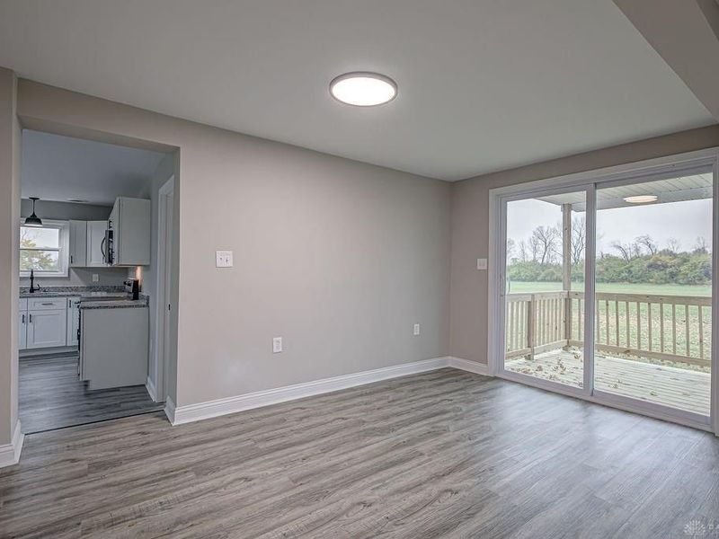 6171 Somers Gratis Road, Camden, OH 45311 Photo 11