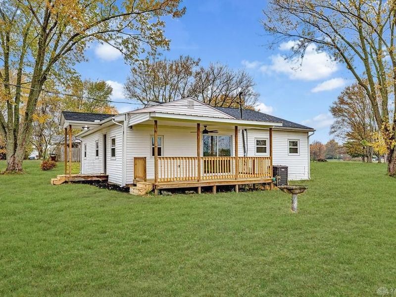 6171 Somers Gratis Road, Camden, OH 45311 Photo 2