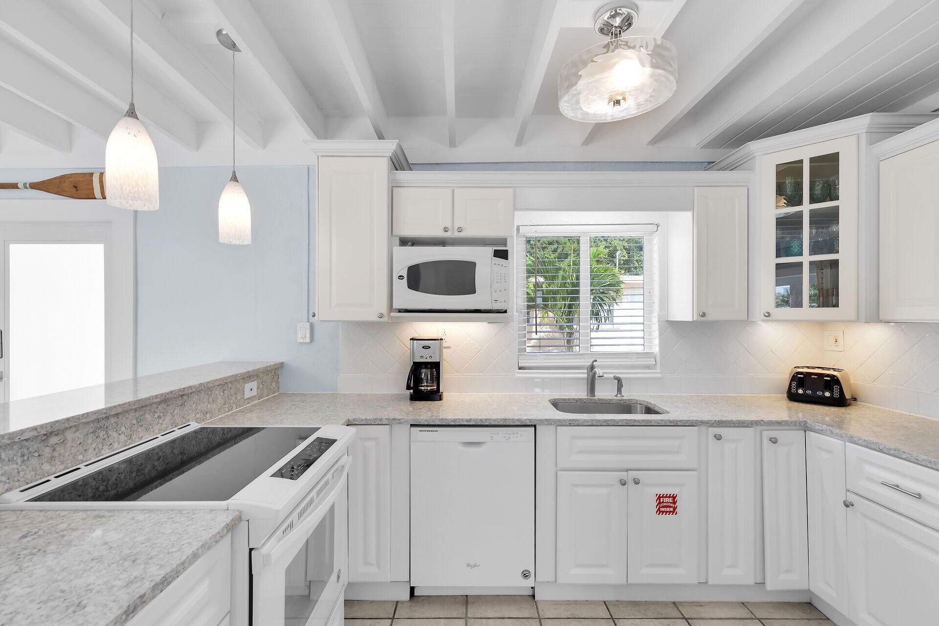 11725 3rd Avenue Ocean, Marathon, FL 33050 Photo