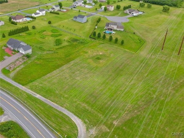 1 Butler Lane Road, Auburn, NY 13021