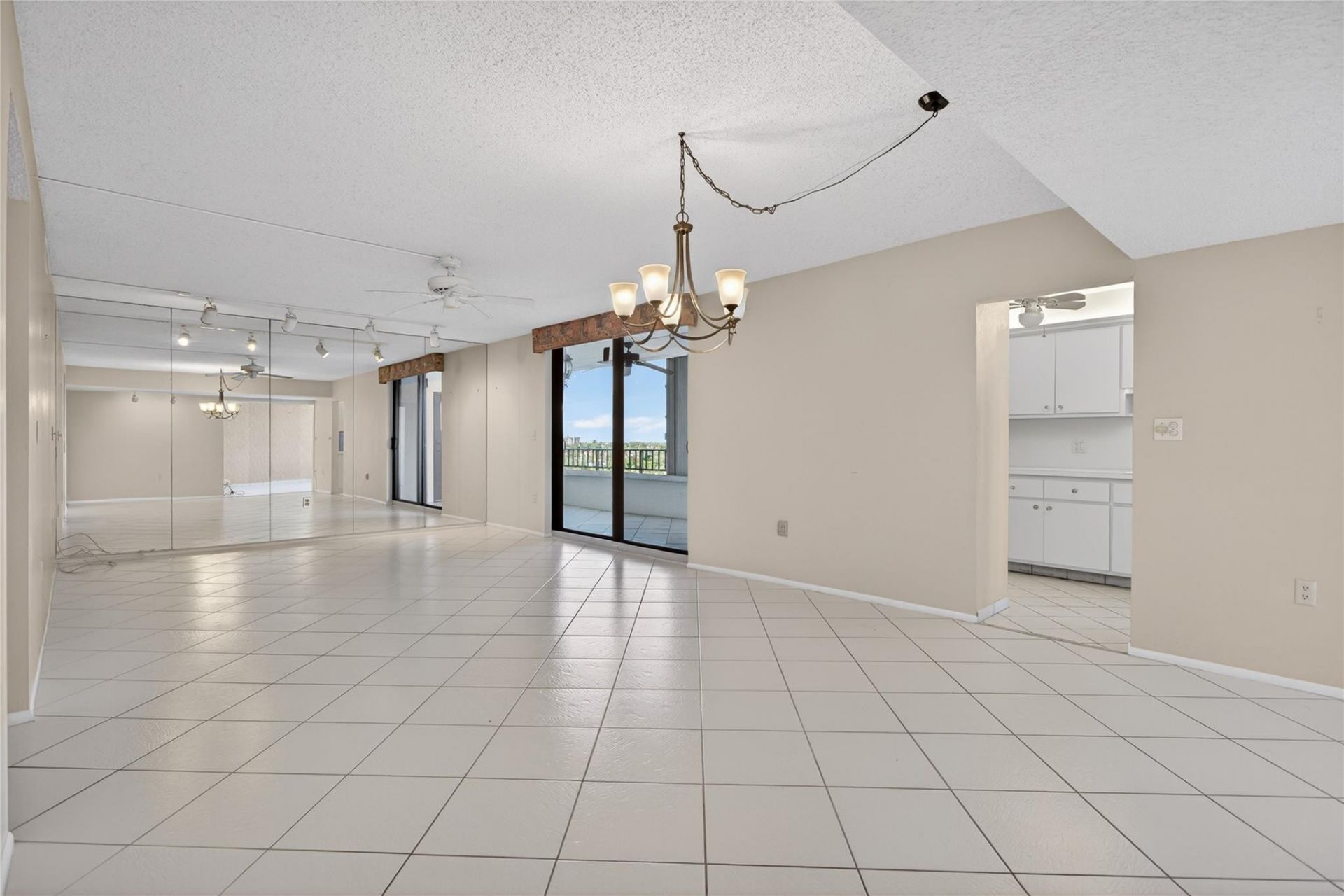 1401 S Ocean Boulevard, Unit 605, Pompano Beach, FL 33062 Photo