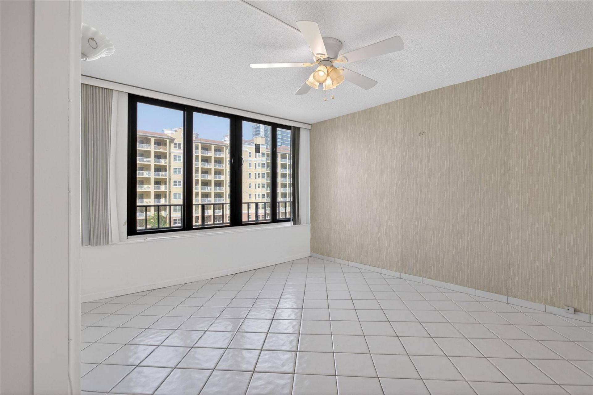 1401 S Ocean Boulevard, Unit 605, Pompano Beach, FL 33062 Photo
