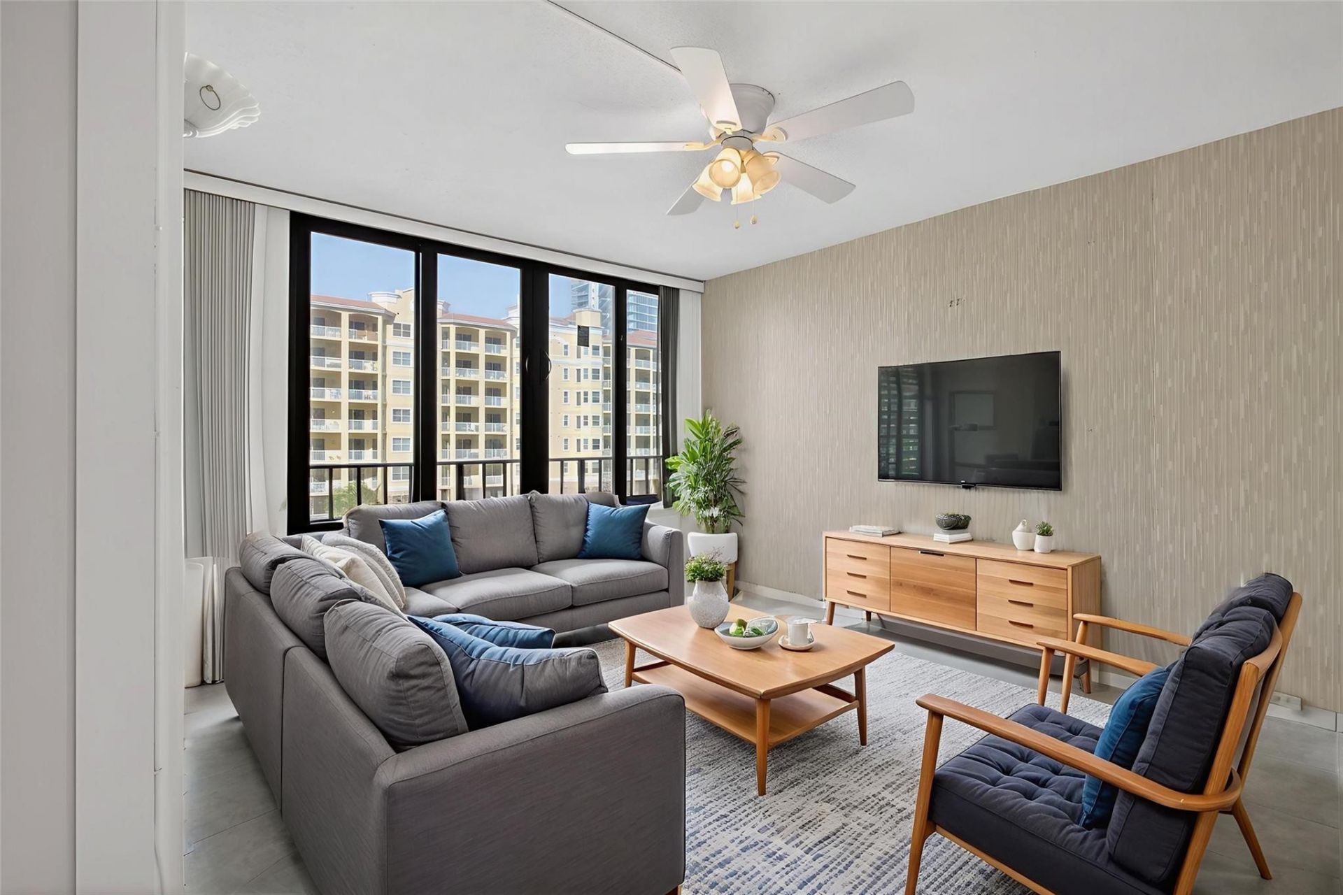 1401 S Ocean Boulevard, Unit 605, Pompano Beach, FL 33062 Photo