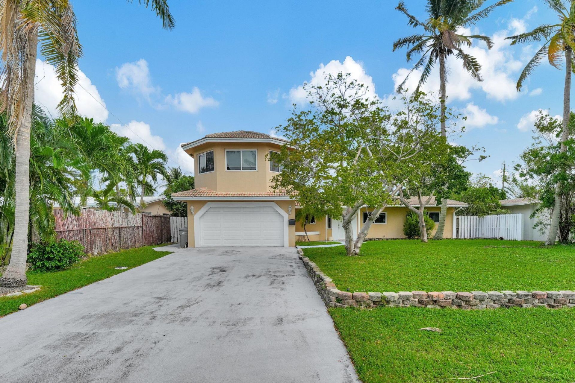 1300 NE 26th Avenue Ne, Pompano Beach, FL 33062 Photo