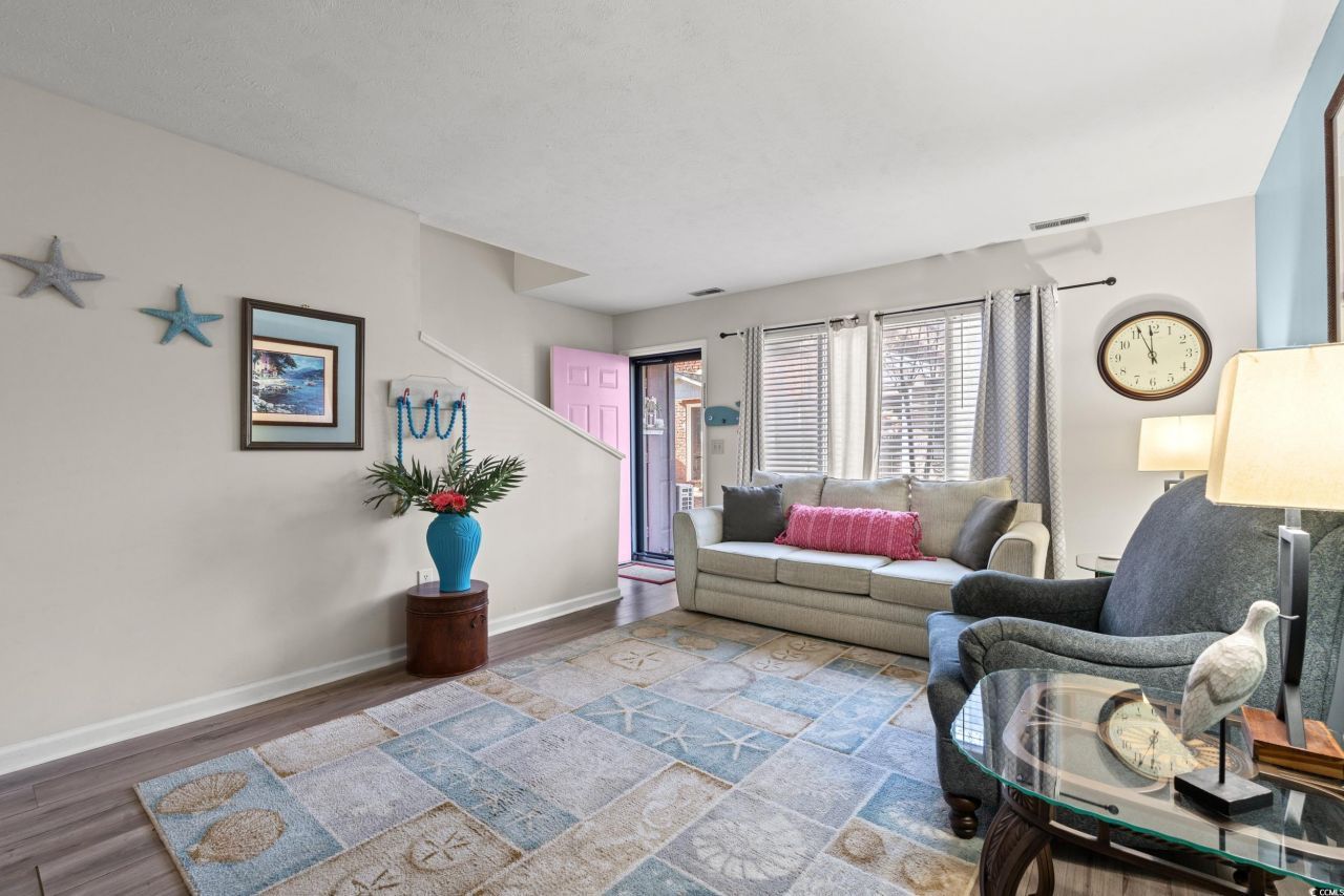 1509 Madison Dr. Photo 4