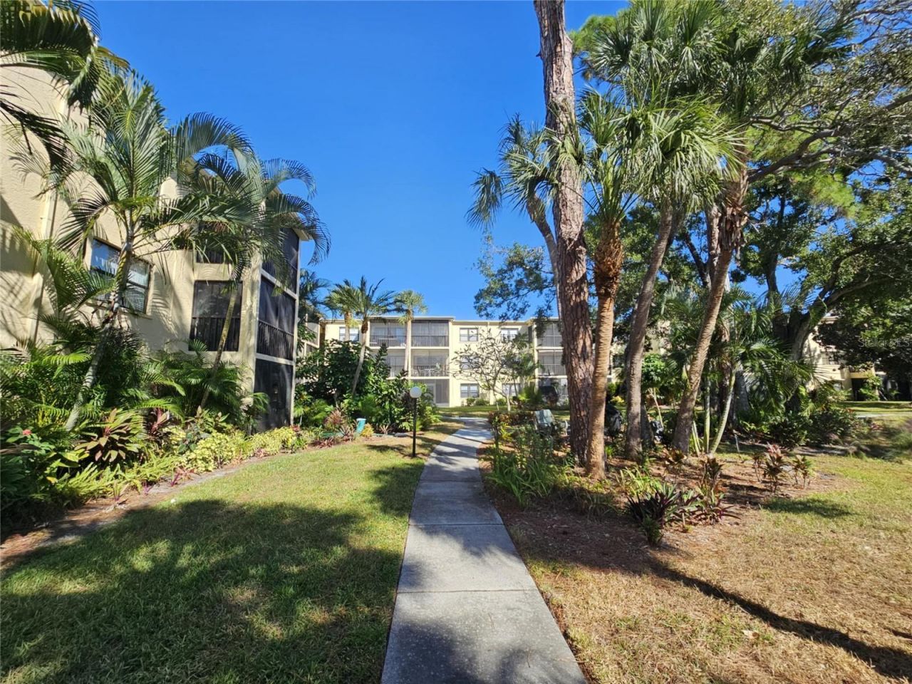 425 30th Avenue W, Unit C206, Bradenton, FL 34205 Photo