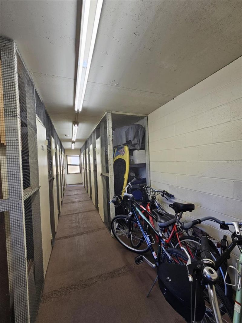 425 30th Avenue W, Unit C206, Bradenton, FL 34205 Photo