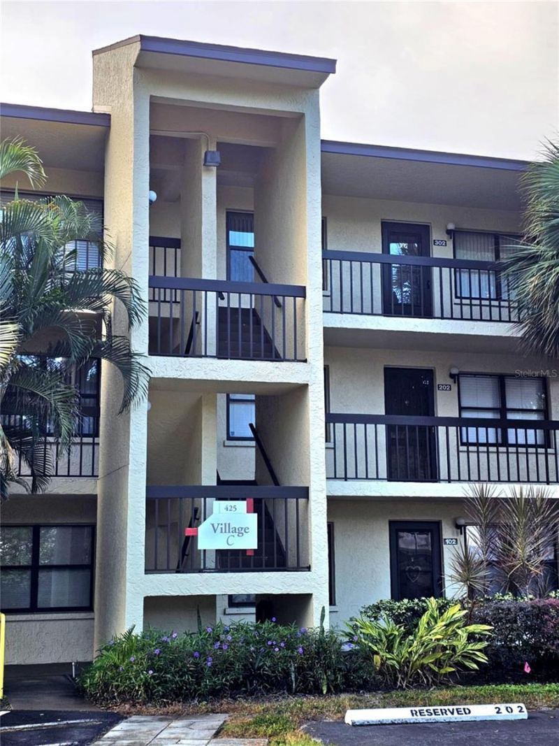 425 30th Avenue W, Unit C206, Bradenton, FL 34205 Photo