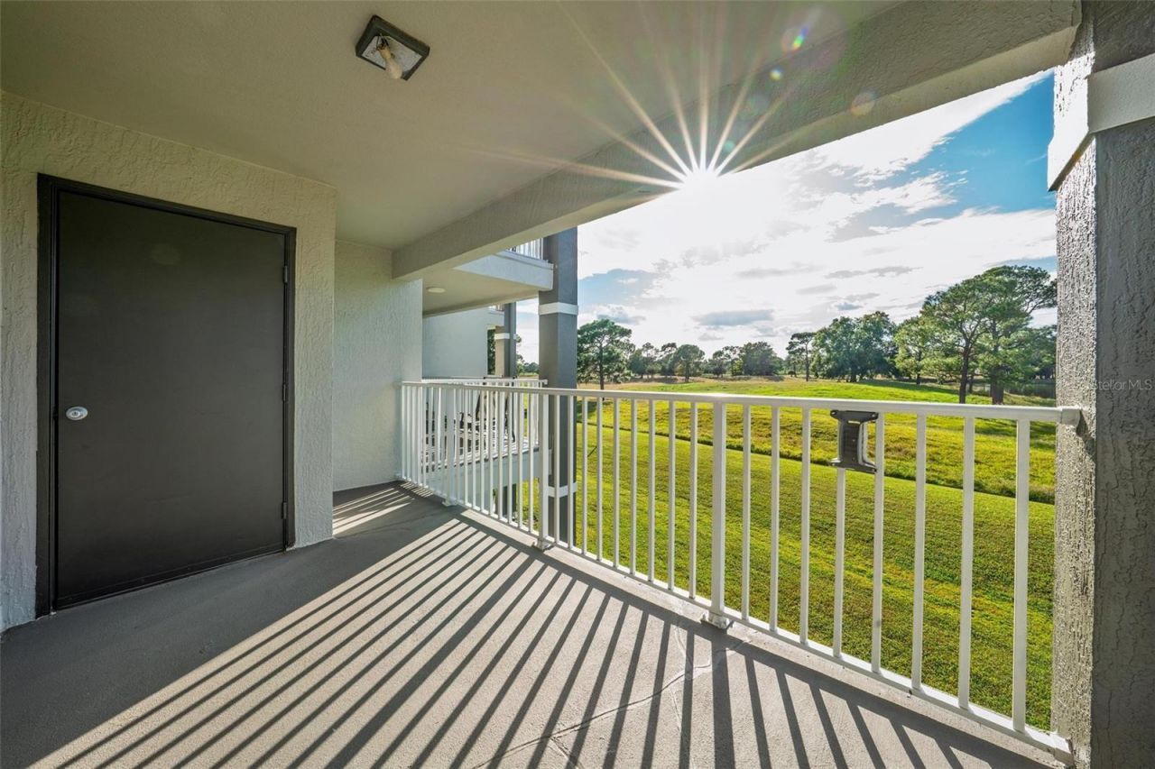 13917 Fairway Island Drive, Unit 928, Orlando, FL 32837 Photo