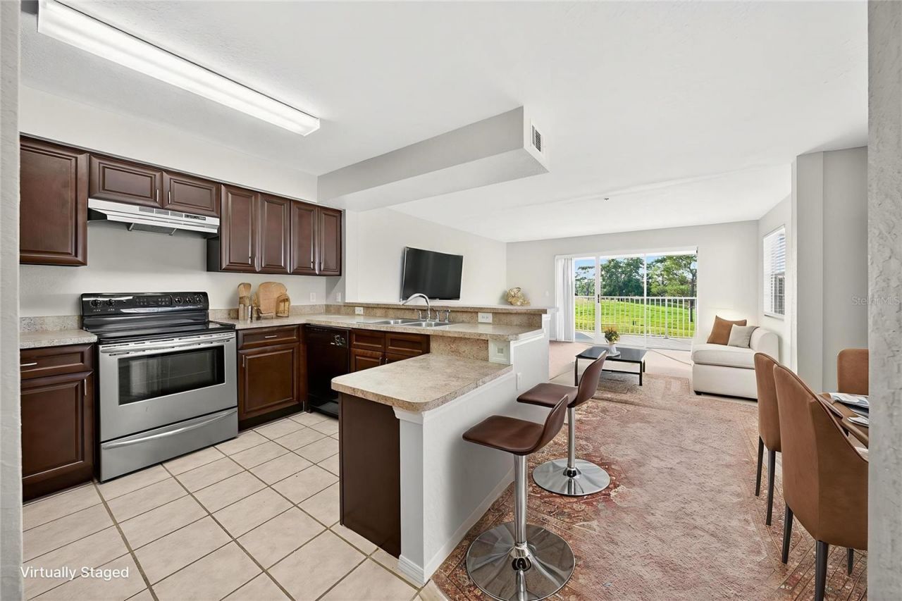 13917 Fairway Island Drive, Unit 928, Orlando, FL 32837 Photo