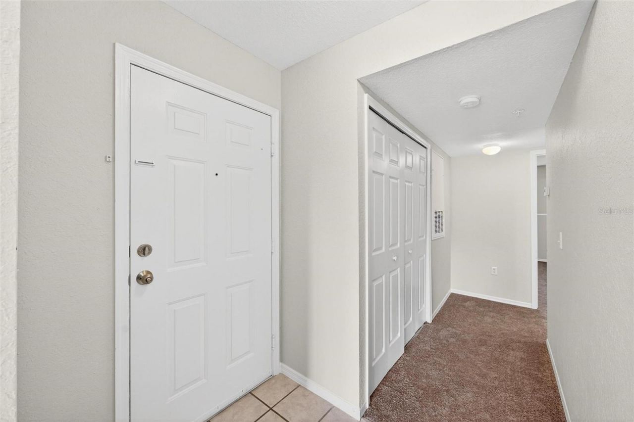 13917 Fairway Island Drive, Unit 928, Orlando, FL 32837 Photo