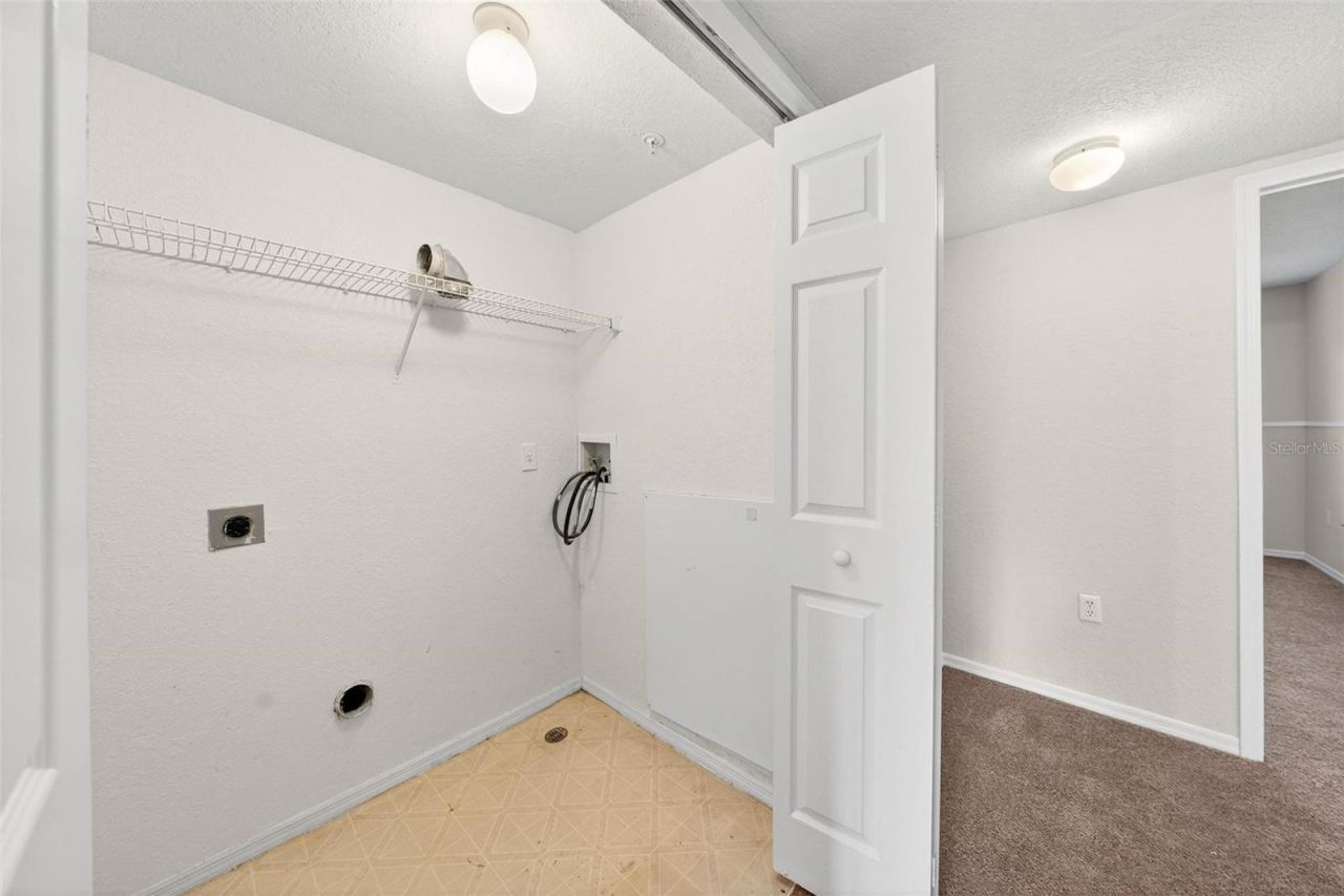 13917 Fairway Island Drive, Unit 928, Orlando, FL 32837 Photo