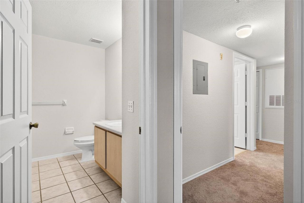 13917 Fairway Island Drive, Unit 928, Orlando, FL 32837 Photo