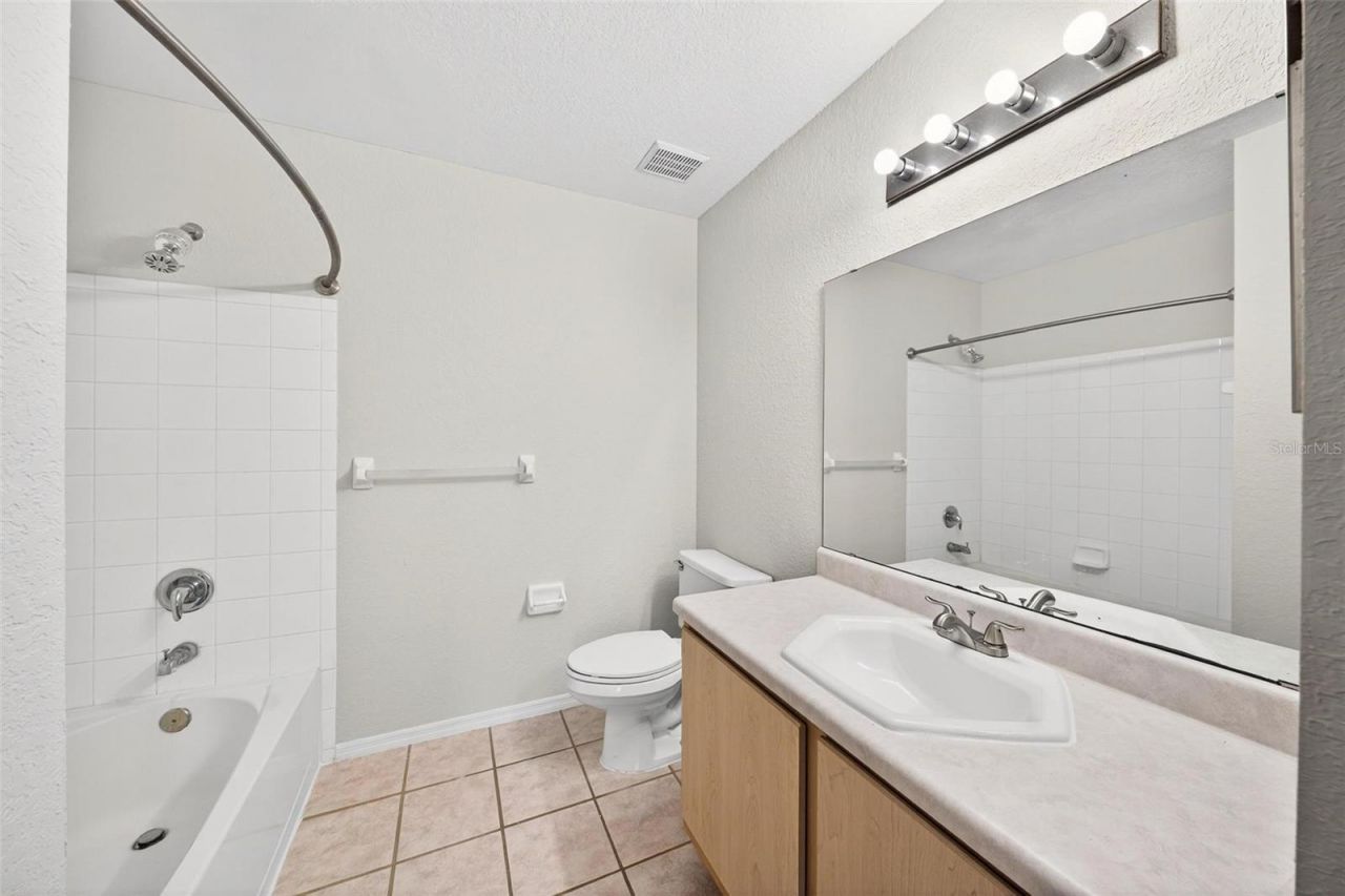 13917 Fairway Island Drive, Unit 928, Orlando, FL 32837 Photo