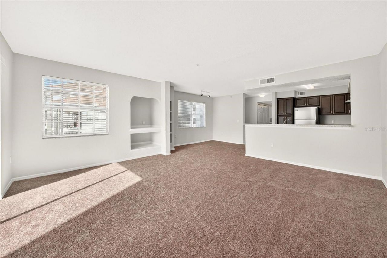 13917 Fairway Island Drive, Unit 928, Orlando, FL 32837 Photo