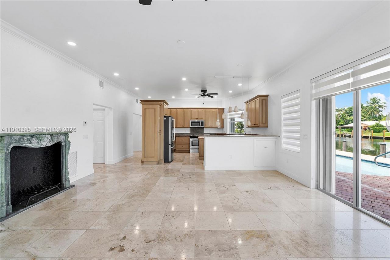 2737 NE 28th Ct, Unit 1, Lighthouse Point, FL 33064 Photo