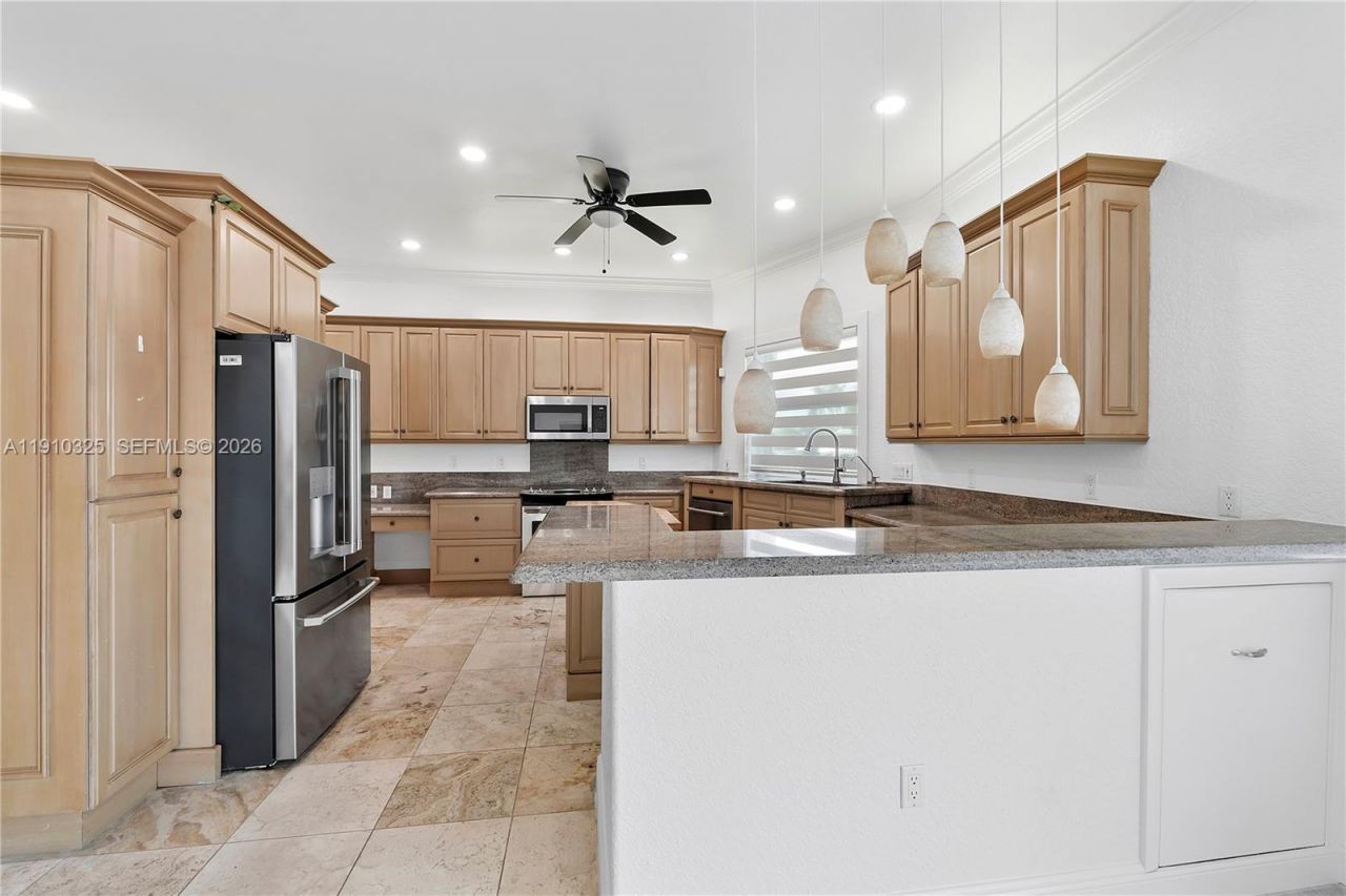 2737 NE 28th Ct, Unit 1, Lighthouse Point, FL 33064 Photo