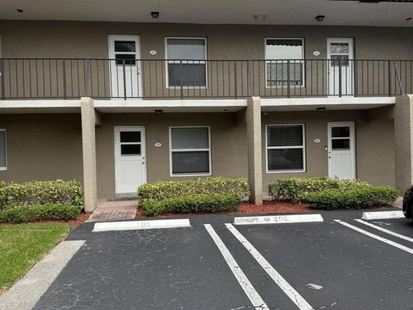 2755 Casita Way, Unit 206, Delray Beach, FL 33445