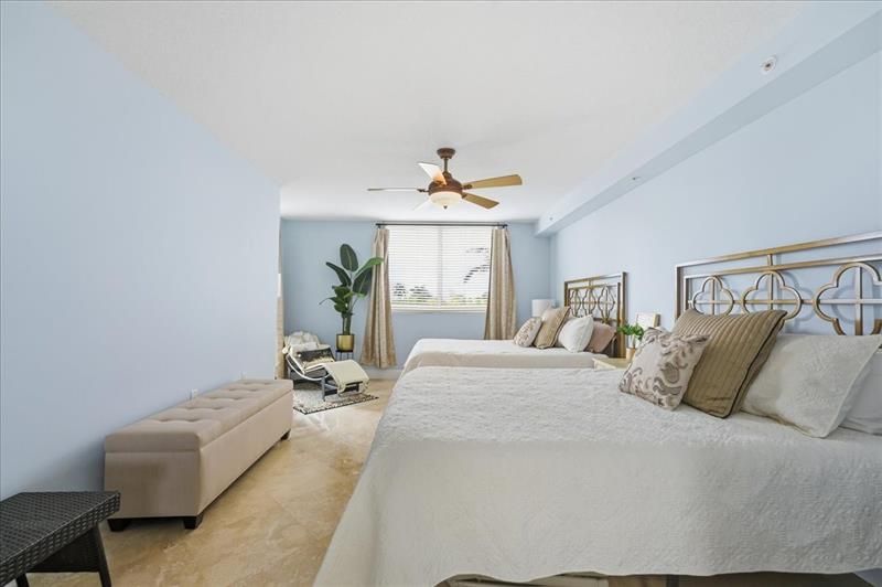 2011 N Ocean Blvd, Unit 302, Fort Lauderdale, FL 33305 Photo